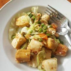 Boil yam with veggies A picture of Boil yam with veggies.
