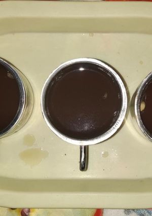 अदरक नींबू वाली चाय (Adrak nimbu wali chai recipe in hindi) रेसिपी मुख्य फोटो