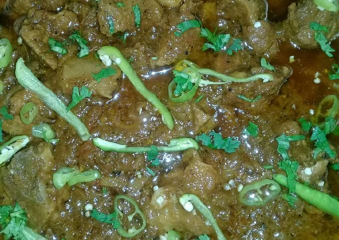 Teekhi beef karai😋😋