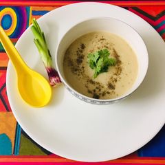 A picture of Cream of chicken soup.