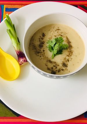A picture of Cream of chicken soup.