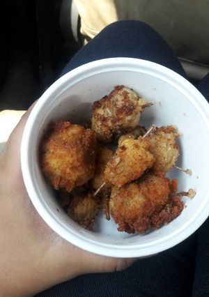 A picture of Cheesy stuffed mushrooms :).