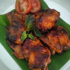 A picture of Ayam bakar bumbu rujak.