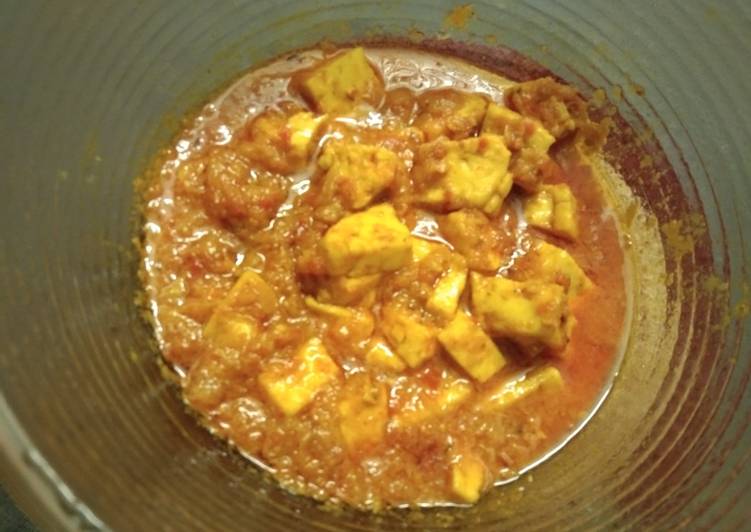 Steps to Prepare Ultimate Paneer with Tomato Gravy