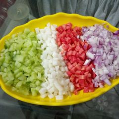 A picture of Chopped Salad.