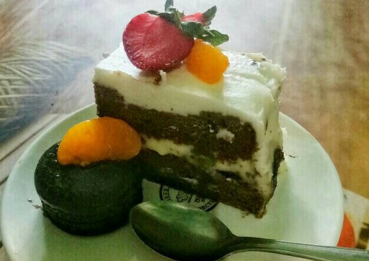 Tropical Birthday Cake Vanayya