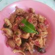 Ayam suwir pedas