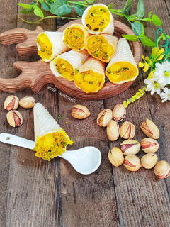 عکسی از دستور حلوا با آرد برنج