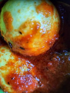 ডিম কষা(Dim kosha recipe in Bengali) রেসিপির প্রধান ছবি