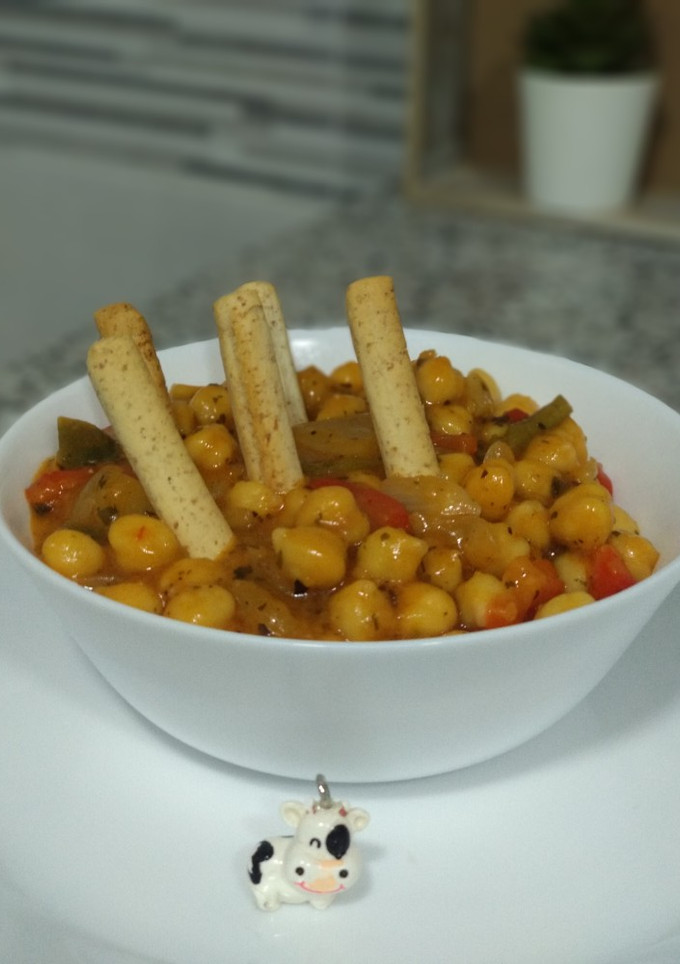 Una foto de Guiso de garbanzos a la cerveza 🍻👌