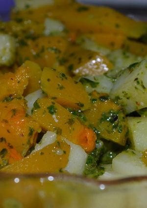 Una foto de Ensalada tibia  de papa y zapallo ahumado