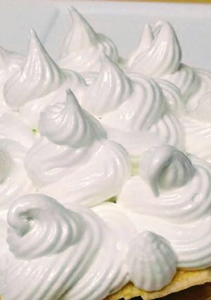 Una foto de Merengue especial para cubrir cupcakes o tartas
