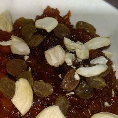 A picture of Papaya halwa.
