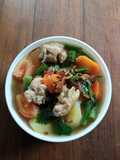 Sup Ayam Ala Devina Hermawan