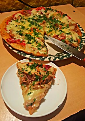 A picture of Pizza.