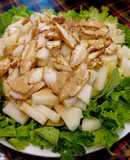 Salad ức gà, bơ lạc
