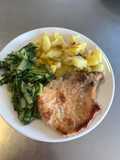 Braciola di maiale impanata alla curcuma