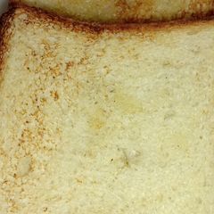 A picture of Roasted bread slices.