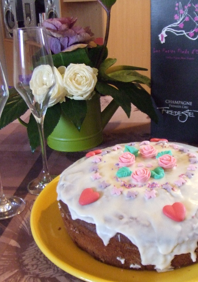 Una foto de Pastel de bienvenida para Emma