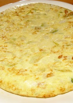 Una foto de Tortilla de Patatas con Calabacines