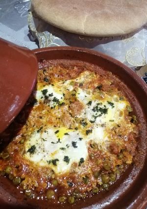 صورة لوصفة طاجين جلبانة وكفتة وبيض