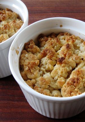 A picture of Over Ripe Pear Crumble.