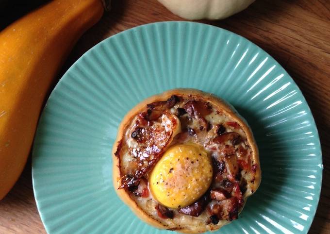 Skillet Buttercup Squash with Bacon