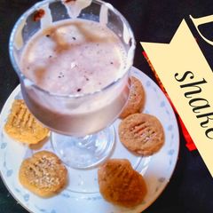 A picture of Dates shake.