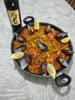 Una foto de Fideuá de Marisco