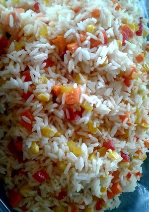 Una foto de Arroz primavera