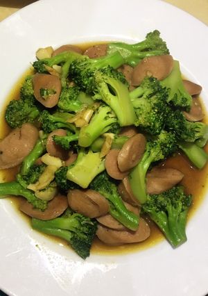 Foto resep Brokoli Sosis Saus Tiram
