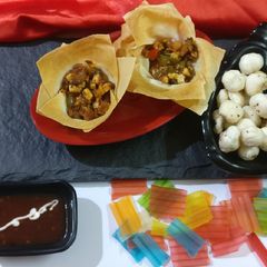 A picture of Flavor in rice paper bowls.
