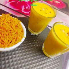 A picture of Apple Payasam Shots Kheer.