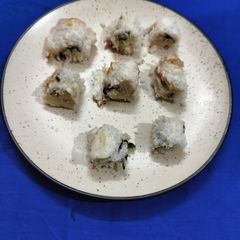 A picture of Fireless pinwheel sandwiches for school tiffins.