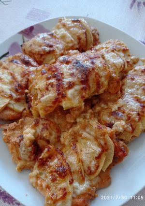 Pikáns sajtos csirkecombok recept fotója