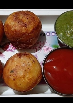 A picture of Poha pkoda.