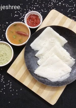A picture of Neer Dosa.
