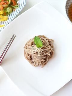 日式蕎麥涼麵 的食譜成品照片