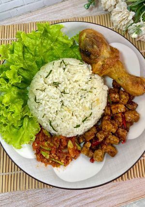 Foto resep Nasi Daun Jeruk