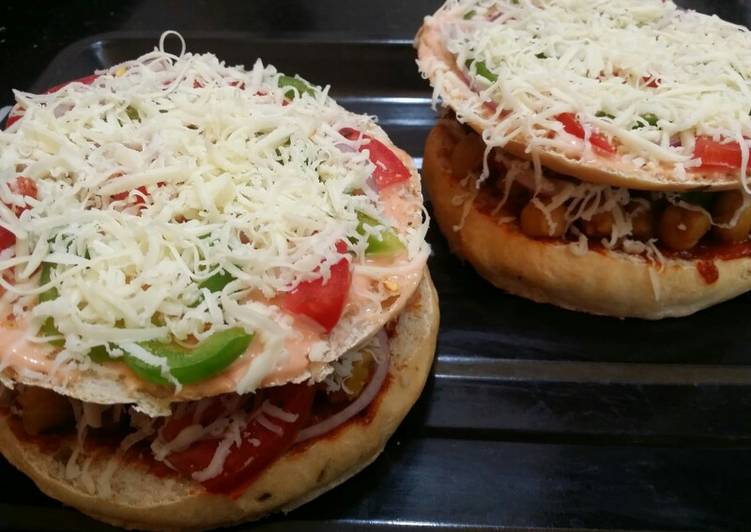 Step-by-Step Guide to Make Speedy Double decker Chole Pizza