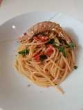 Spaghetti cicale di mare e pomodorini del piennolo (pomodorini del Vesuvio)