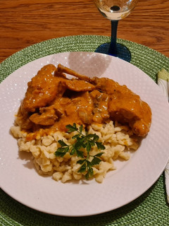 Fehérboros nyúl gombával recept fotója