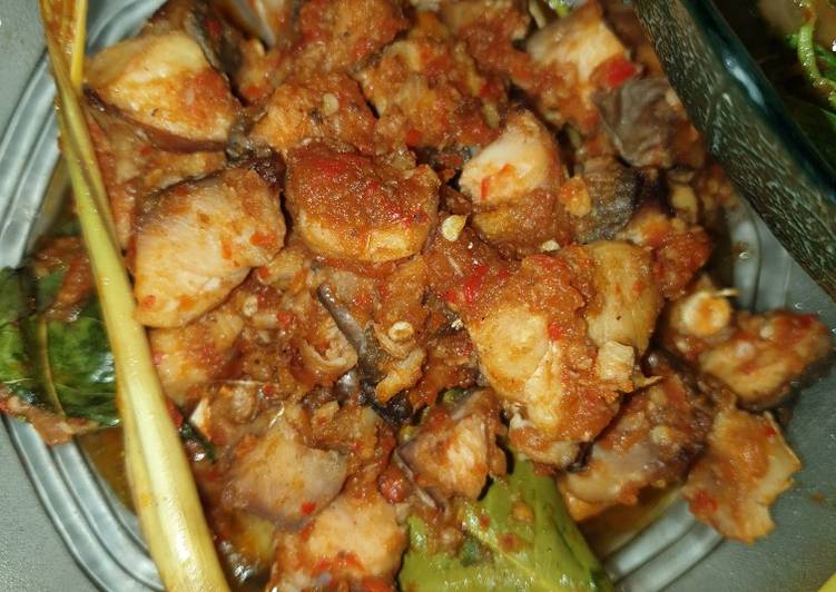 Bagaimana meracik Sambel ikan asap, Enak