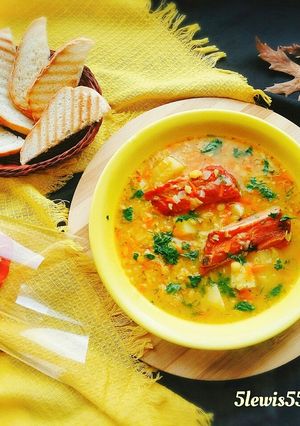 Фото Вкусный,ароматный и сытный гороховый суп со свиными ребрышками.