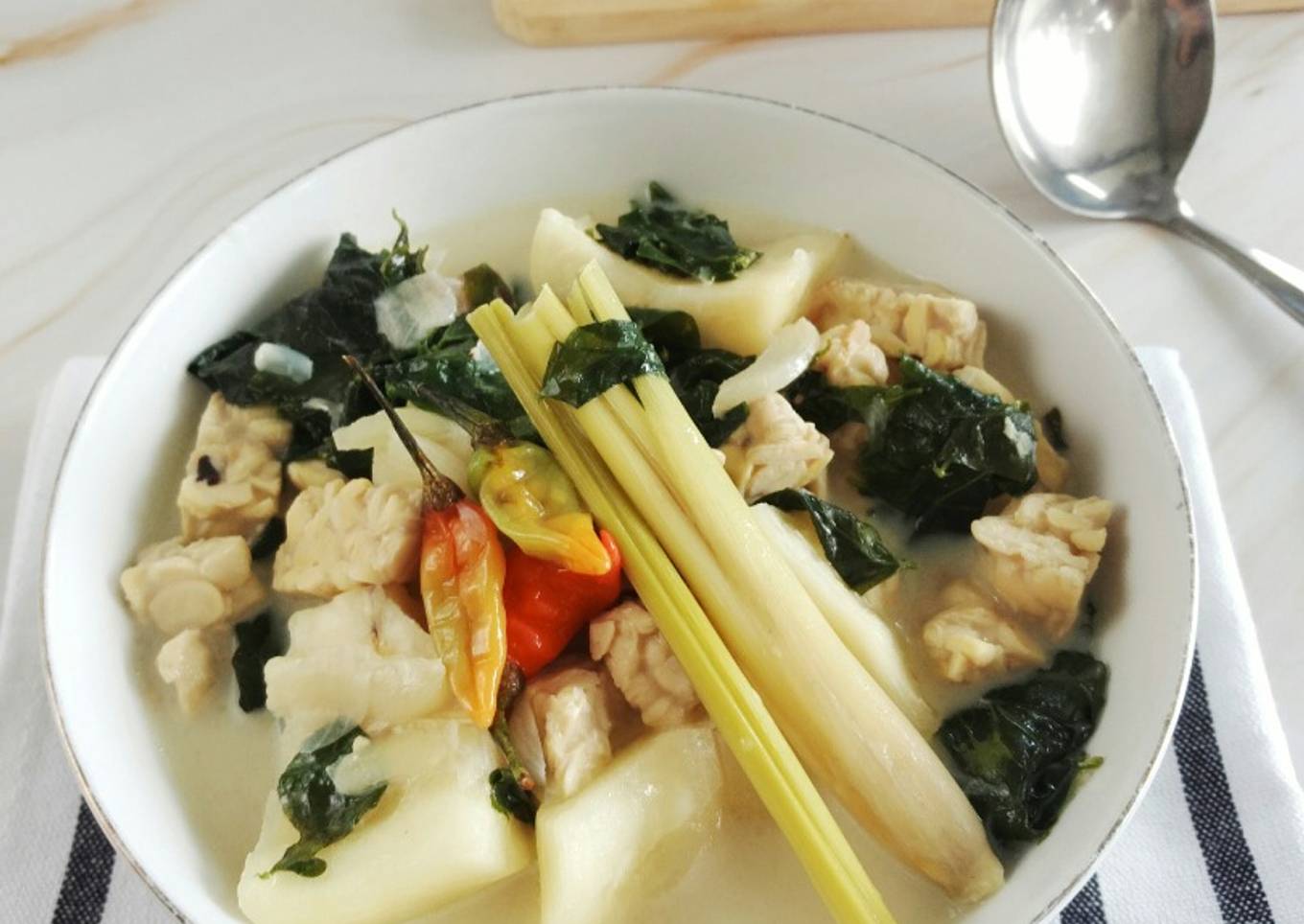 Sayur katuk Tempe Singkong ~ Tanpa Santan