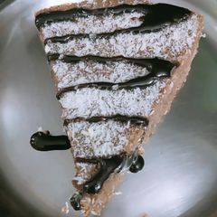 A picture of Eggless Choco Milk cake.