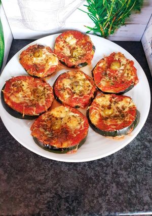 Une photo de Courgettes façon pizzas 🍕
