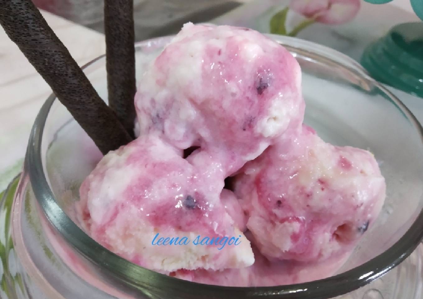 Blueberry icecream