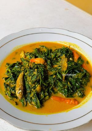 Foto resep Gulai Daun Singkong Ikan Asin