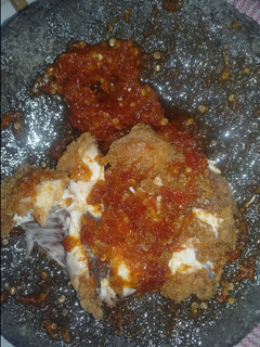 Foto resep Ayam Geprek Sambal Bawang #AhlinyaAyam